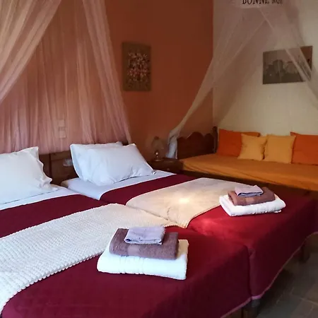 Sofia Margarita's Värdshus Agios Gordios (Corfu)