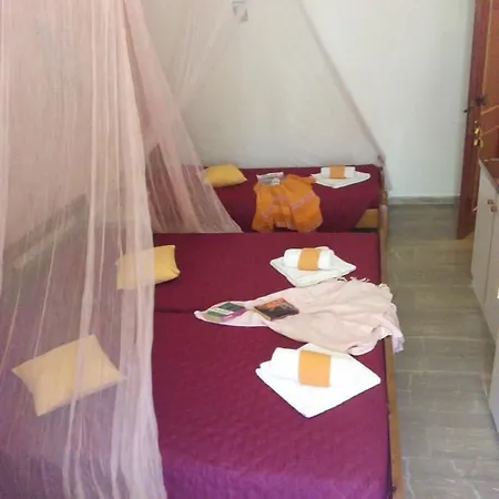 Sofia Margarita's Estalagem Agios Gordios (Corfu)