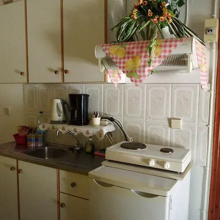 Sofia Margarita's Gasthof Agios Gordios (Corfu)