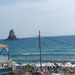索菲亚玛格丽塔旅馆 阿齐欧斯·贡多斯