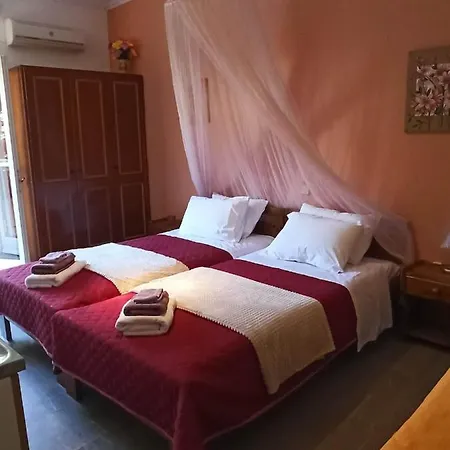 Sofia Margarita's Kro 2*